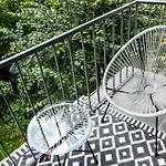 3 With Balcony Center East Apartment *