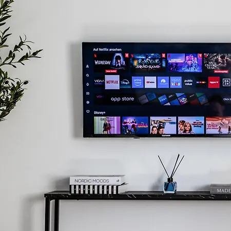 3 With Balcony Center East Daire Mönchengladbach