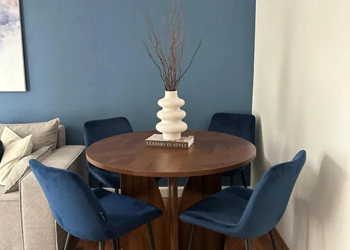 3 With Balcony Center East Mönchengladbach