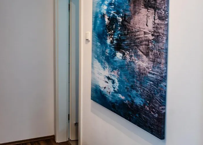 3 With Balcony Center East