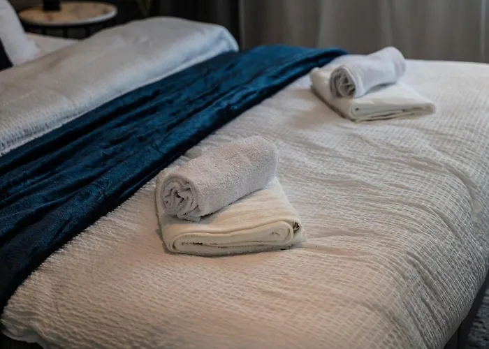 Daire 3 With Balcony Center East