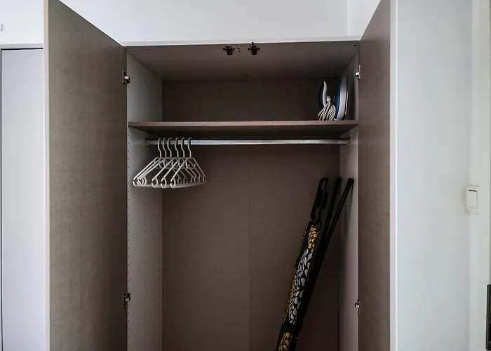 3 With Balcony Center East * Mönchengladbach